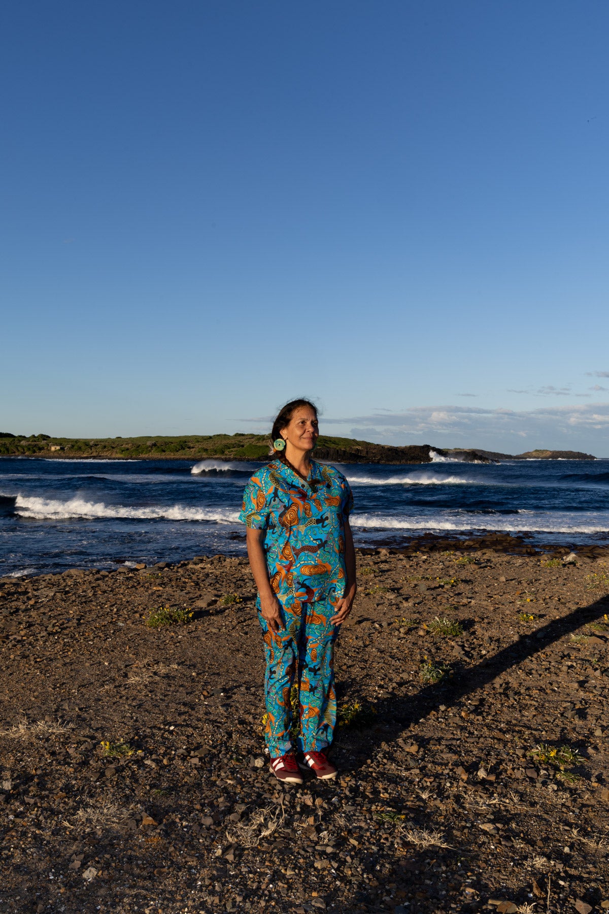 Five Islands - Unisex Printed Scrub Top