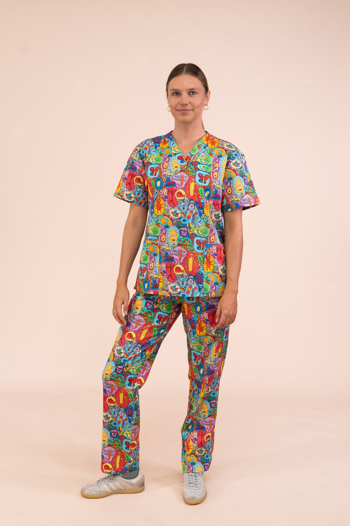 Pre-Order Ollie's Bugs - Unisex Printed Scrub Pants