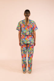 Ollie's Bugs - Unisex Printed Scrub Top