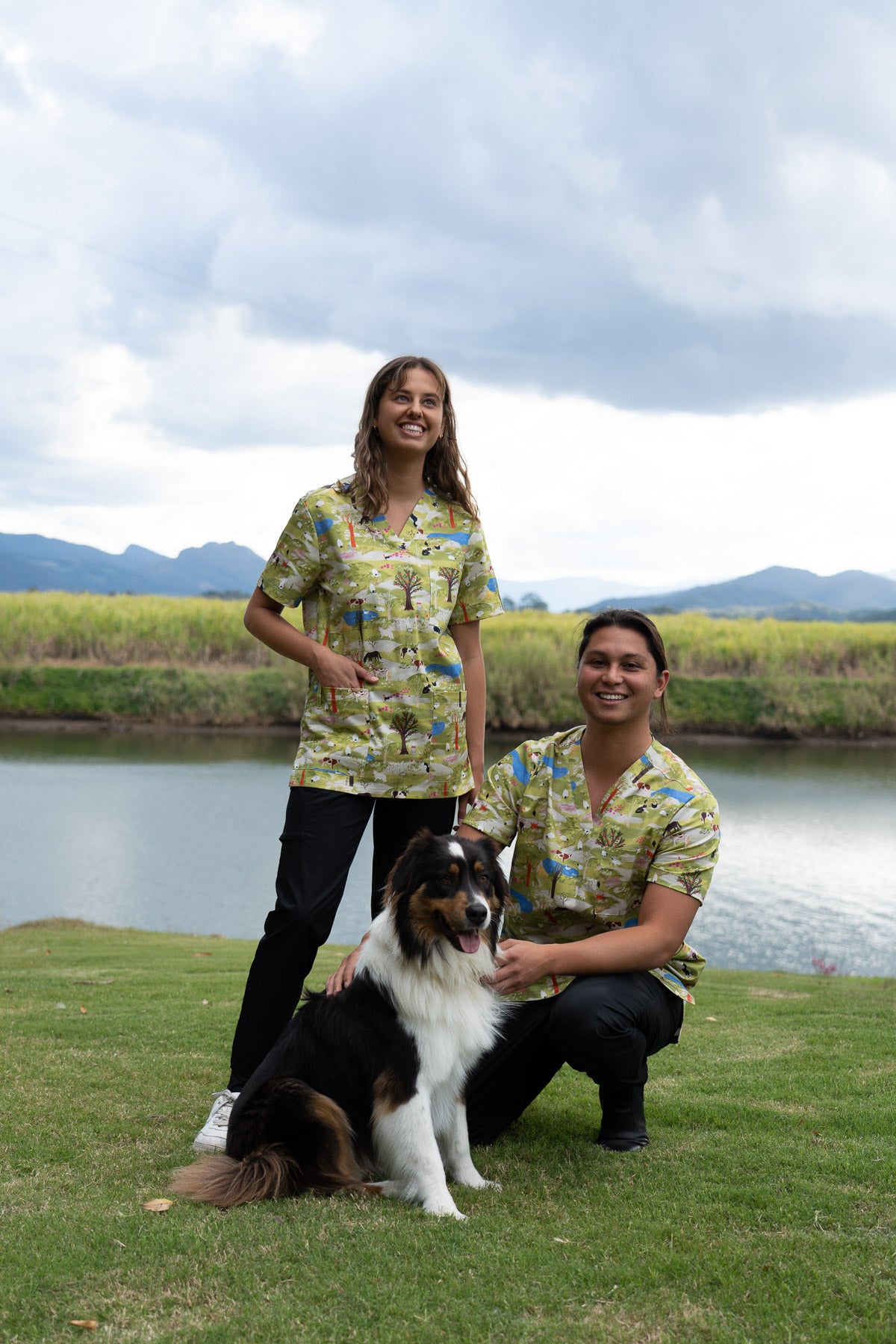 On The Farm  - Unisex Printed Scrub Top