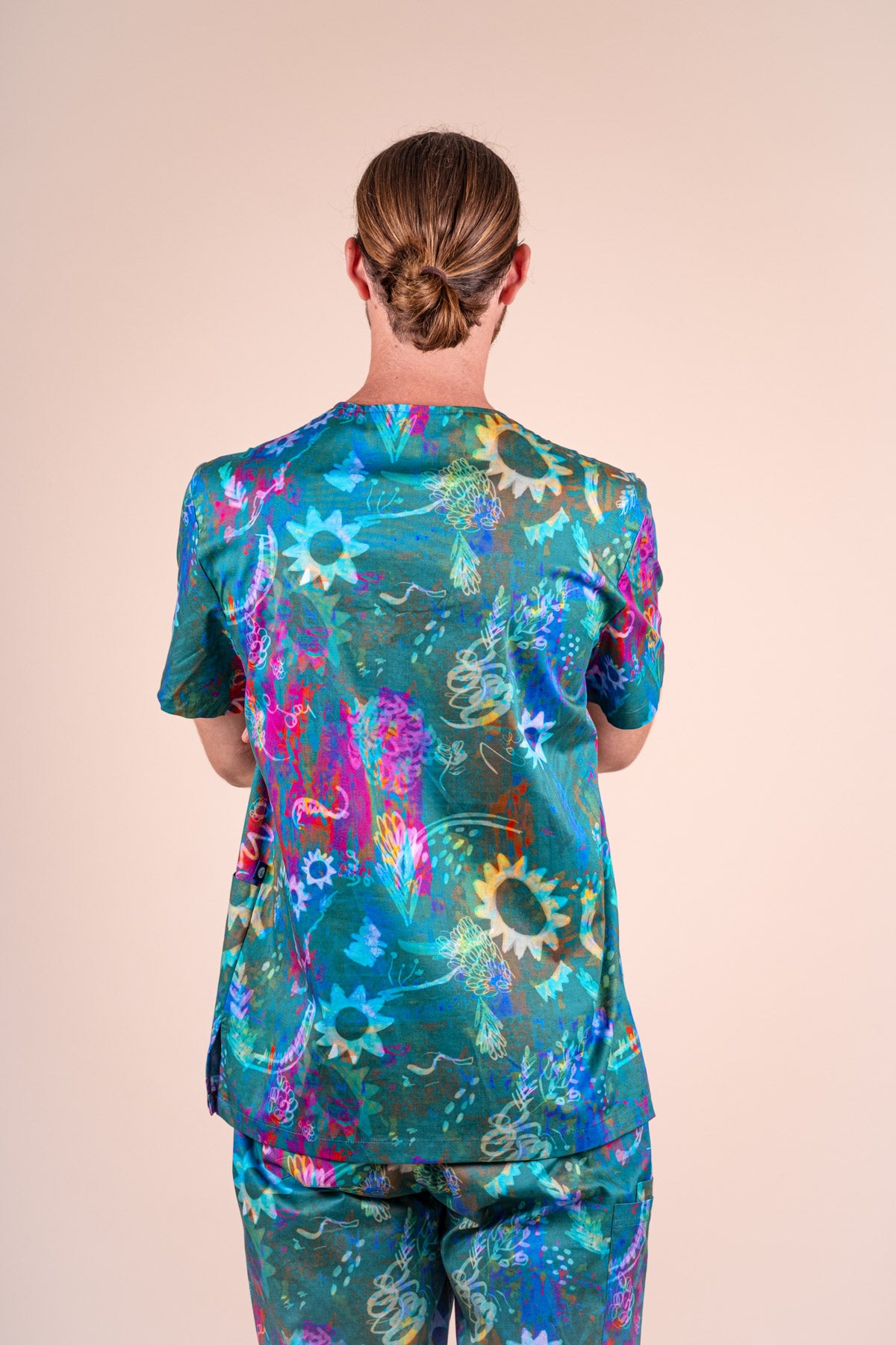 Daintree - Unisex Printed Scrub Top