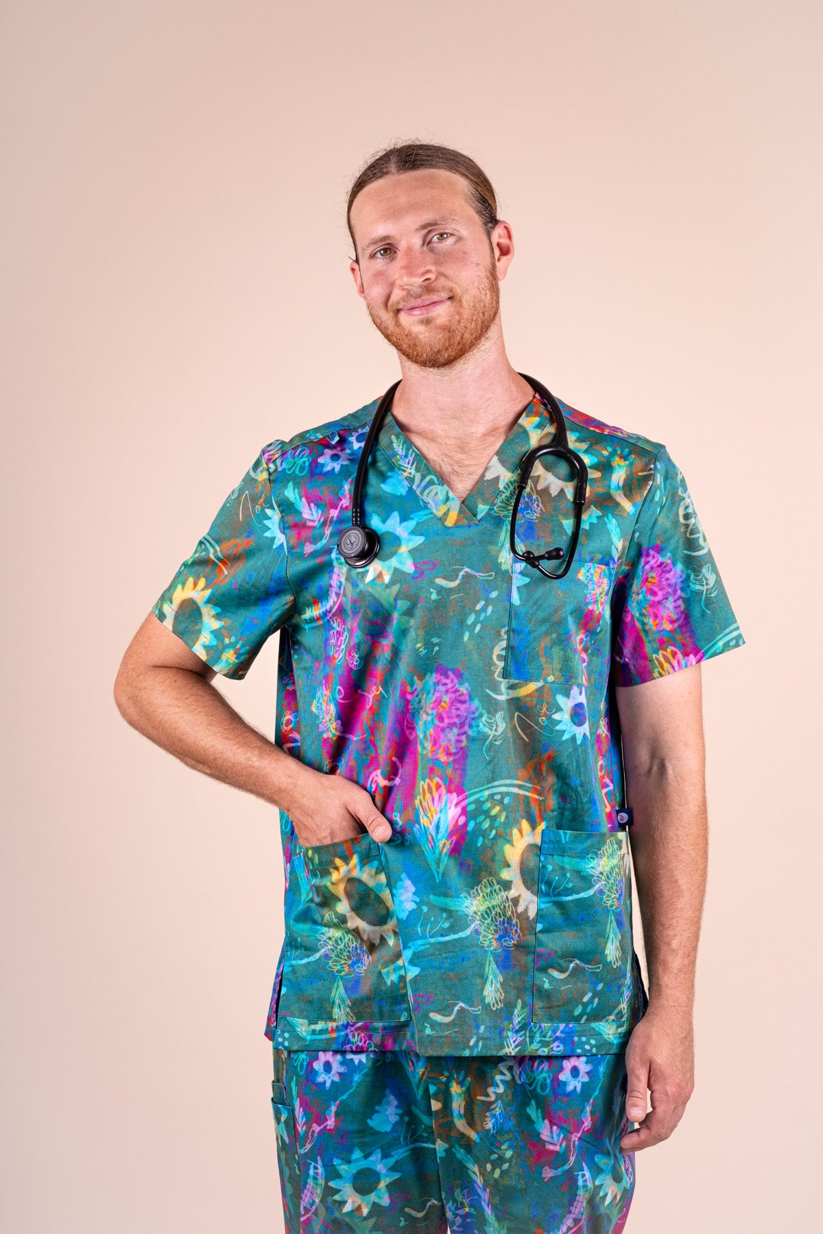 Daintree Premium Unisex Printed Scrub Top – Scrub Turkey