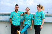 Xmas Kangaroo Paws  - Women's Printed Scrub Top