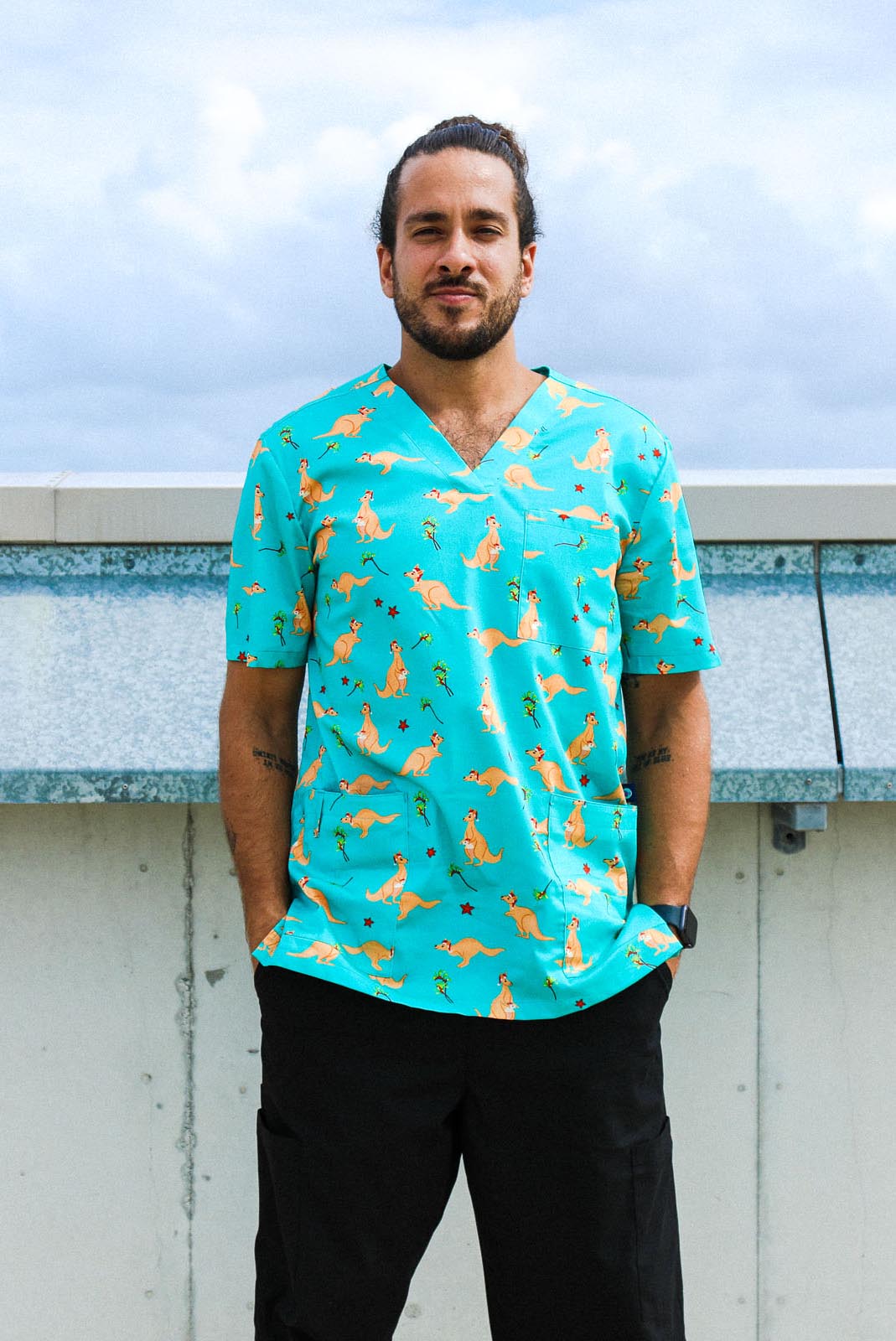 Mens printed online scrub tops