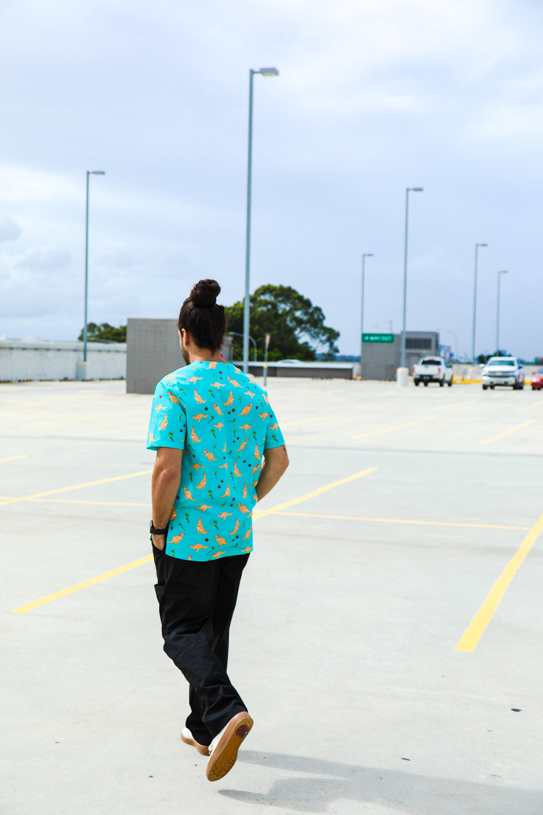 Xmas Kangaroo Paws  - Unisex Printed Scrub Top