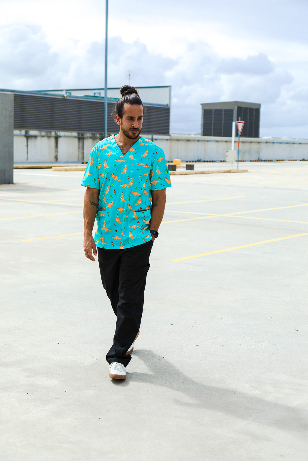 Xmas Kangaroo Paws  - Unisex Printed Scrub Top