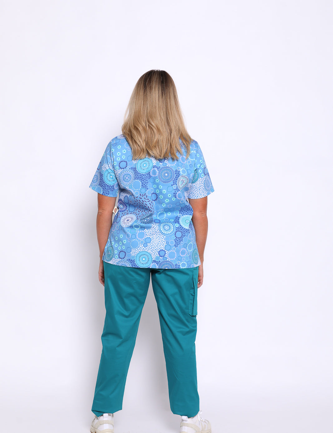 DAISY-IN-DOTS_SCRUB-TOPS_SCRUB-TURKEY-AUSTRALIA_LR-4.jpg